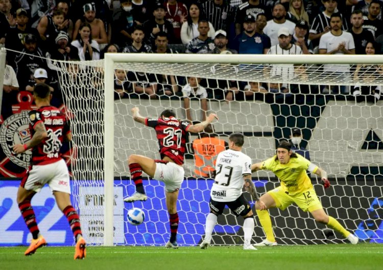 Flamengo x Corinthians: análise mostra probabilidade de vitória de cada equipe na Libertadores