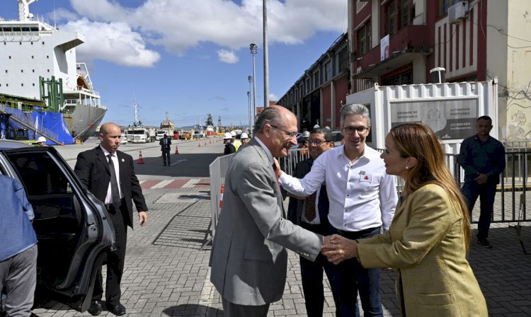 Minas Gerais exporta primeiro lote de “lítio verde” do país