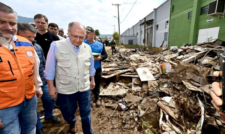 Alckmin anuncia R$ 741 milhões para cidades do RS afetadas por ciclone