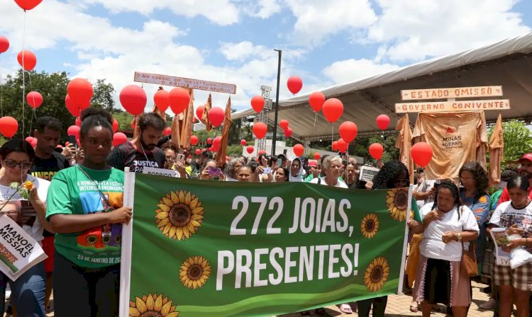 Após 5 anos, ato em Brumadinho homenageia vítimas e critica acordo