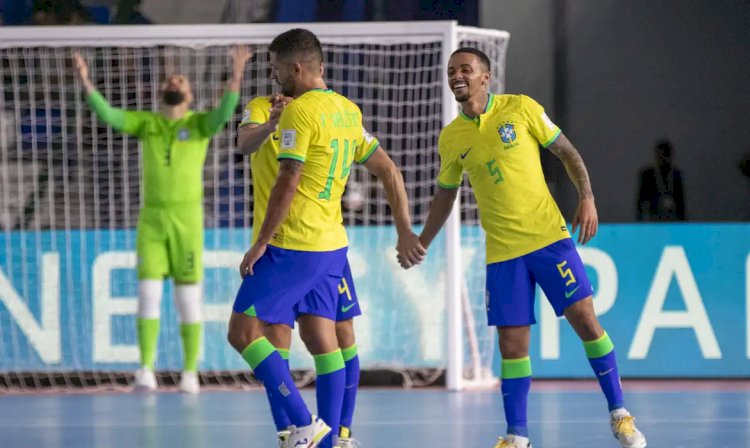 Futsal: Brasil goleia Costa Rica e chega às quartas da Copa do Mundo