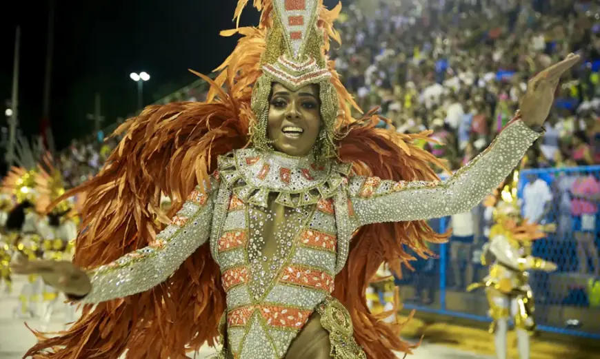 Rio inicia venda de ingressos populares para desfiles de carnaval