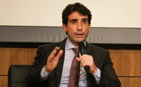 Presidente do BC anuncia uso de Pix como garantia de empréstimos