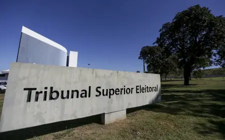 AGU pede que Polícia Federal investigue racismo contra ministra do TSE