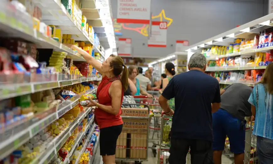 Mercado espera última alta da Selic em 2025: 14,75% ao ano