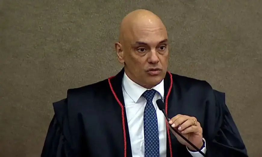 Moraes pede que Hamilton Mourão seja ouvido pela PF dentro de 15 dias