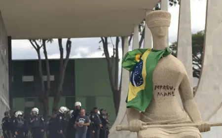Moraes autoriza assistência religiosa para mulher que pichou estátua