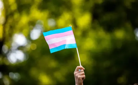 Comitê Olímpico dos EUA proíbe mulheres trans em competições femininas