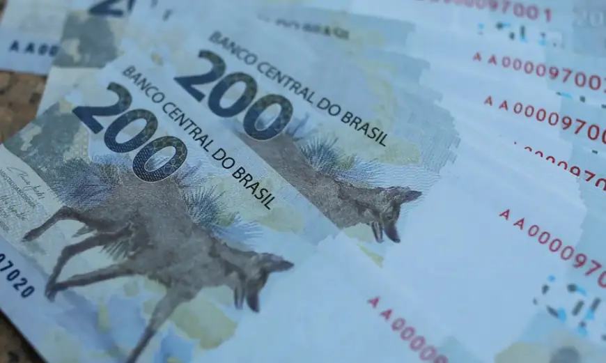 Ipea: mais ricos deveriam pagar 14% para igualar à classe média
