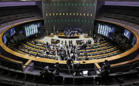 PL que isenta IR até R$ 5 mil será votado na quarta, 1º de outubro