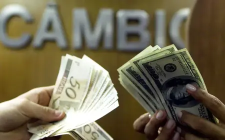 Dólar cai para R$ 5,31 após conversa entre Lula e Trump