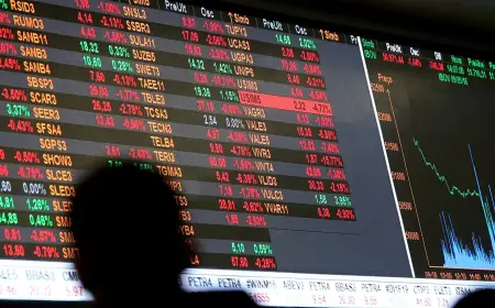 Bolsa bate recorde e dólar cai após reunião entre Lula e Trump