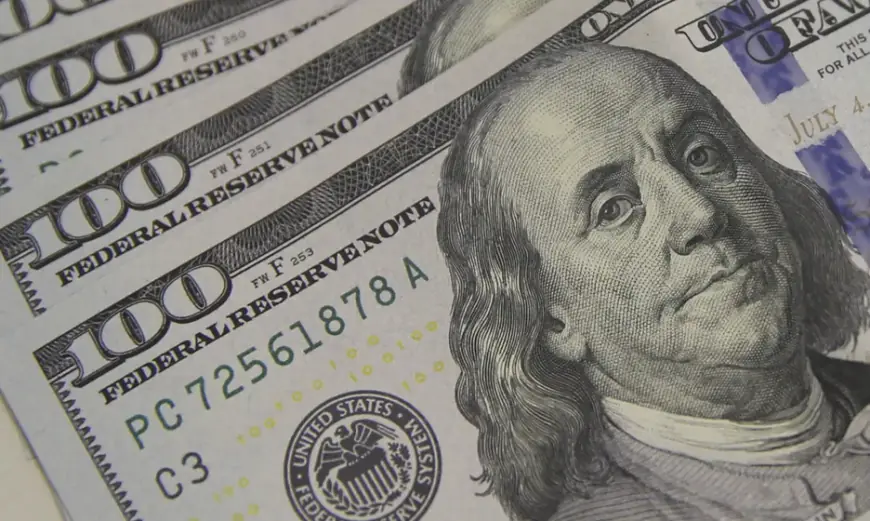 Dólar cai para R$ 5,46 com alívio nas tensões entre EUA e China