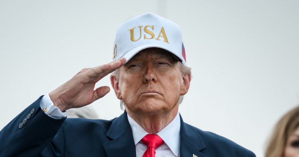 Trump diz que “fake news” devem ser “detidas” após restrições a veículos na Casa Branca