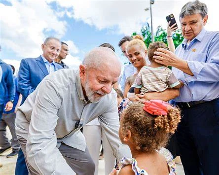 Campanha presidencial intensifica agendas pelo país na reta final antes do primeiro turno