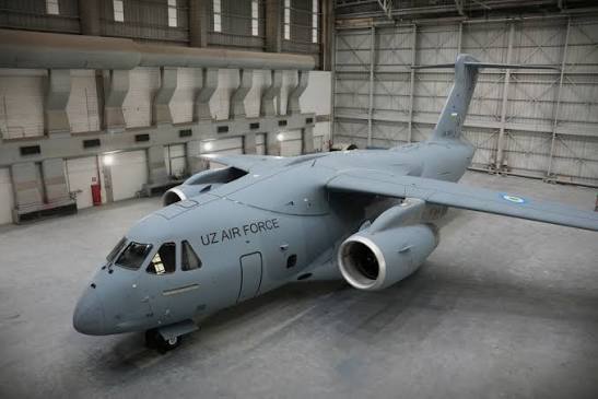 Embraer entrega primeiro C-390 Millennium à Força Aérea do Uzbequistão