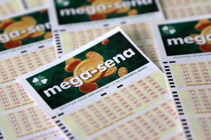 Mega-Sena pode pagar R$ 150 milhões nesta terça-feira; veja os dez maiores prêmios da história